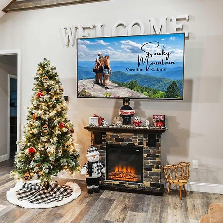 H2Oasis Incredible Pool Retreat With Mountains Views! Vila Sevierville Exterior foto