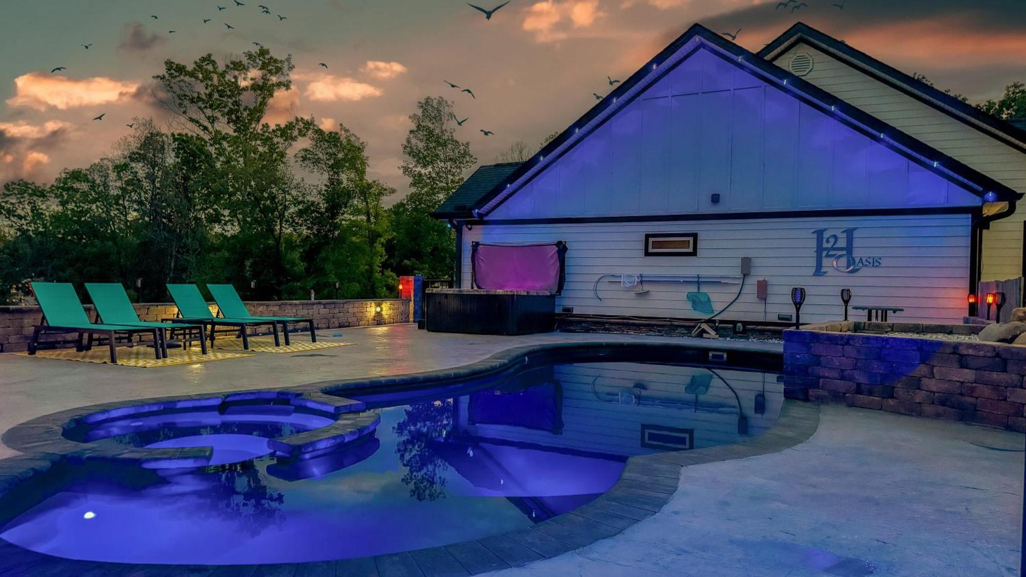 H2Oasis Incredible Pool Retreat With Mountains Views! Vila Sevierville Exterior foto